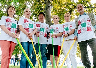 «Московское долголетие» возвращается на улицу!