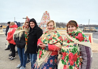 На одном из крупных предприятий ТиНАО отметили Масленицу