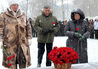 Патриотизм и связь поколений: в ЮВАО отметили День защитника Отечества
