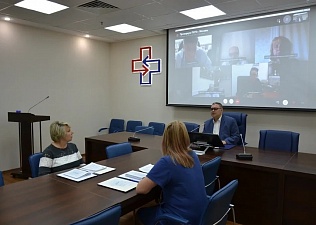В центре профсоюзного внимания – забота о трудовых правах и здоровье медработников